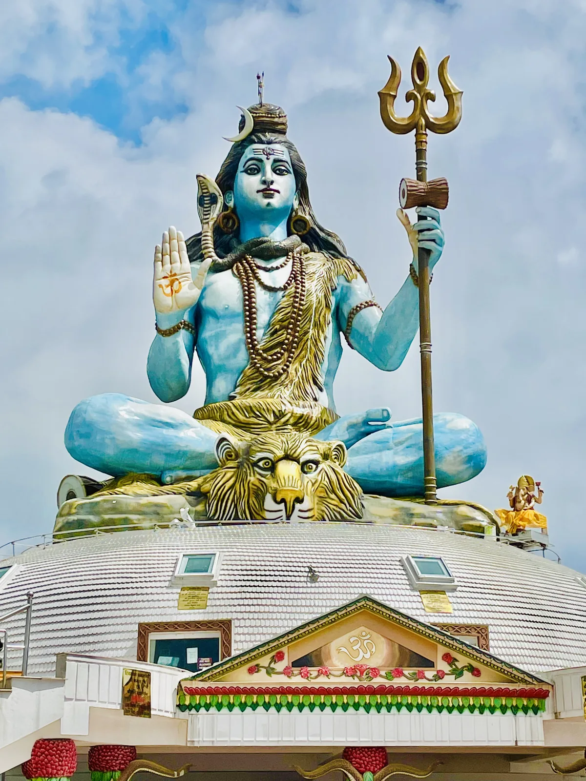 Shiva statue at Pumdikot near Pokhara